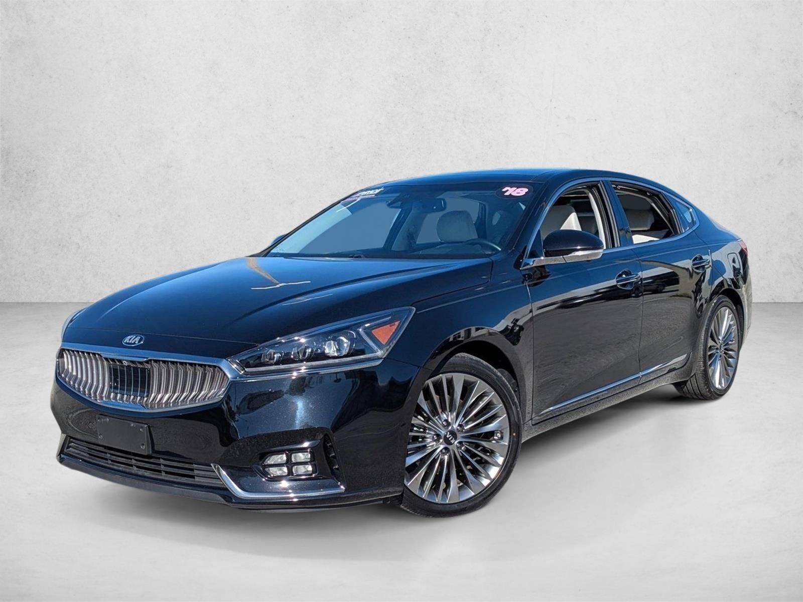 2019 Kia Cadenza Limited Sedan