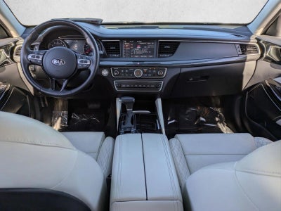 2019 Kia Cadenza Limited Sedan