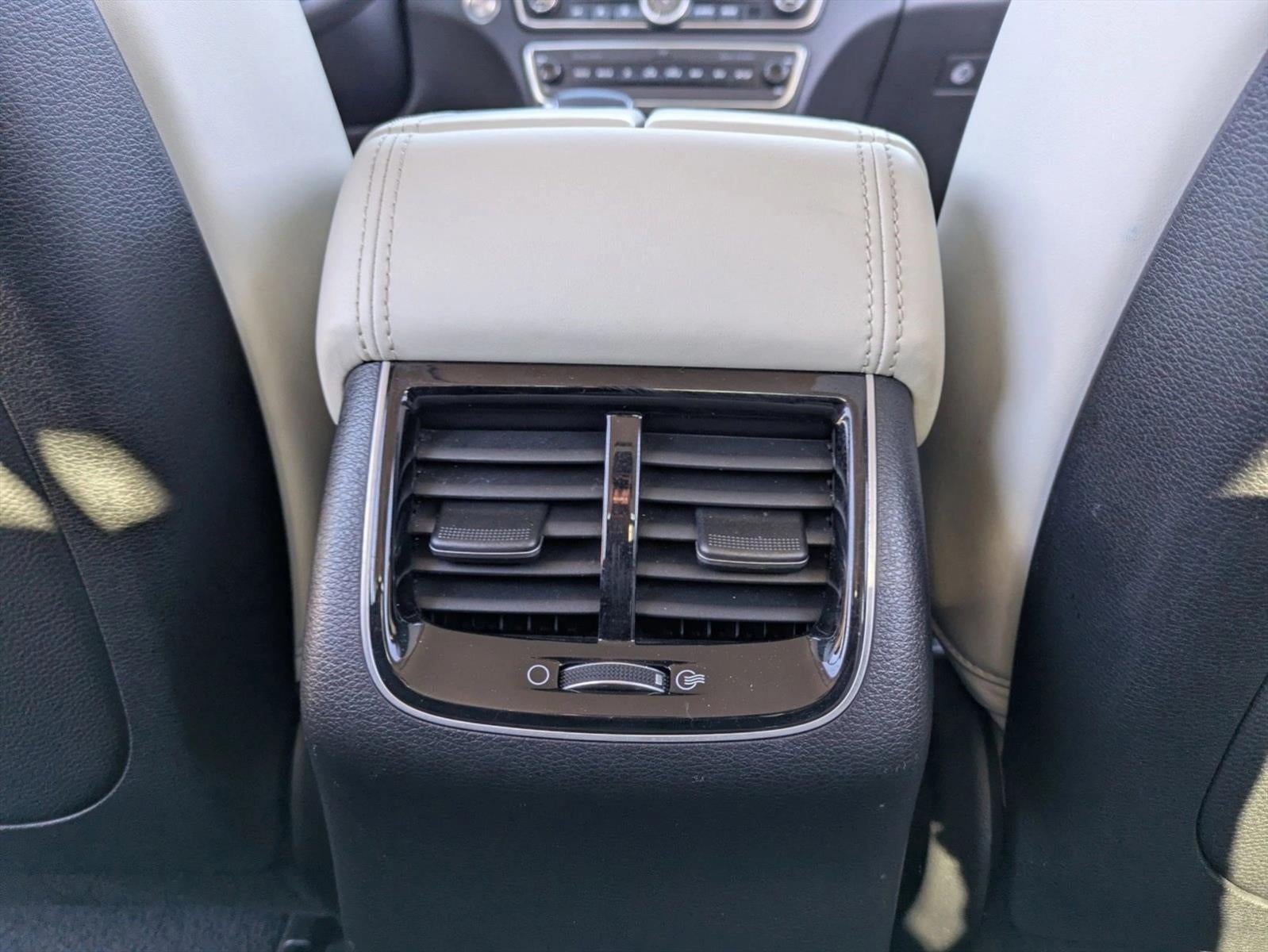 2019 Kia Cadenza Limited Sedan