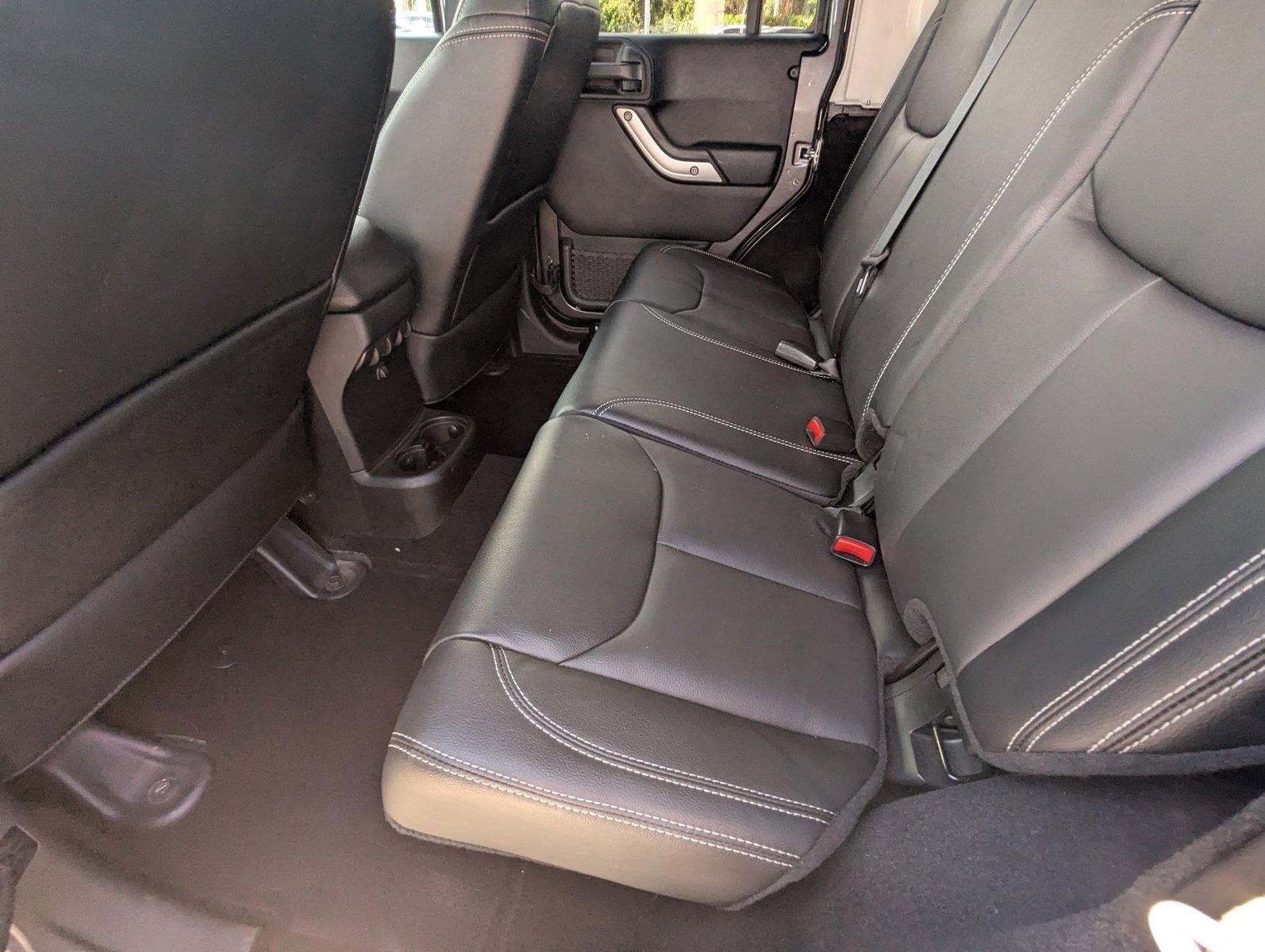 2018 Jeep Wrangler JK Unlimited Sahara 4x4