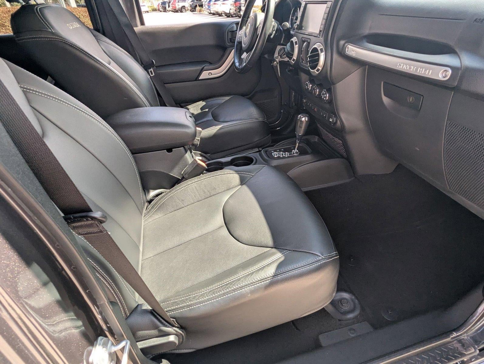 2018 Jeep Wrangler JK Unlimited Sahara 4x4