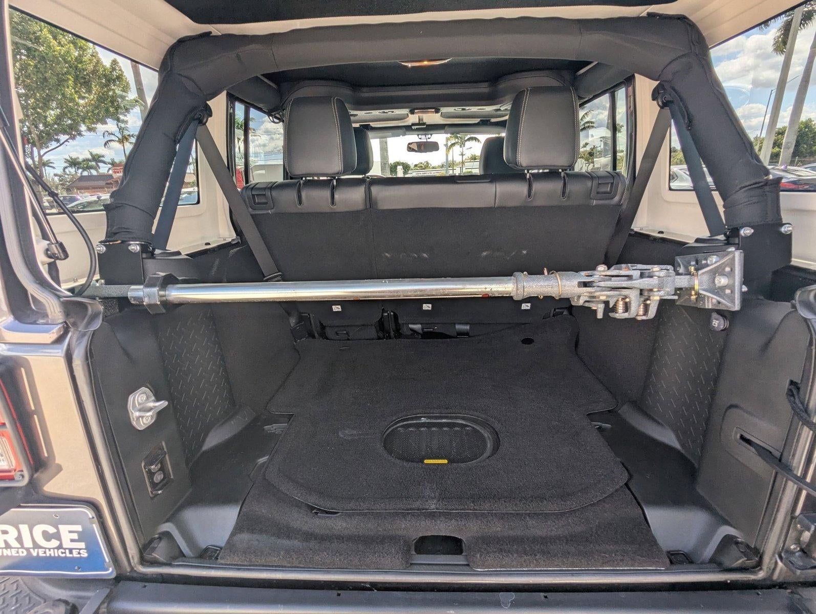 2018 Jeep Wrangler JK Unlimited Sahara 4x4