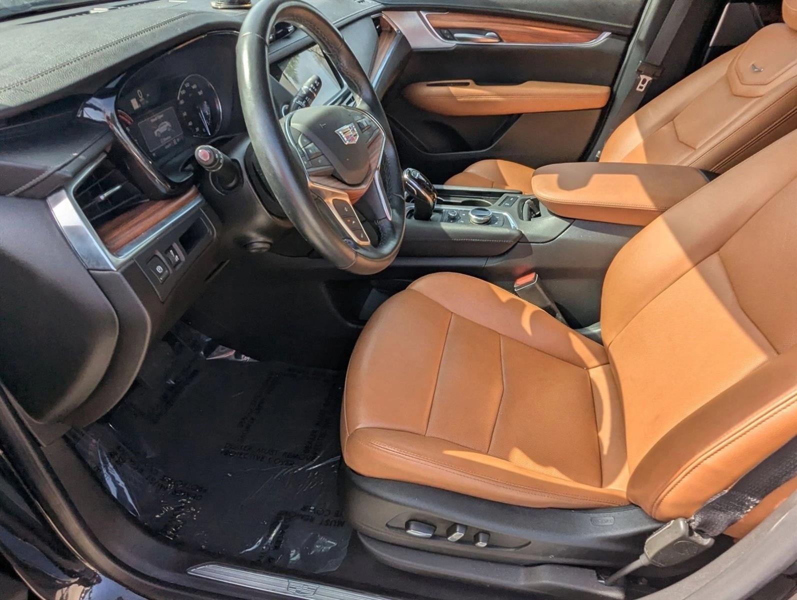 2023 Cadillac XT5 AWD 4dr Premium Luxury