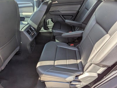 2022 Volkswagen Atlas 2.0T SE w/Technology FWD