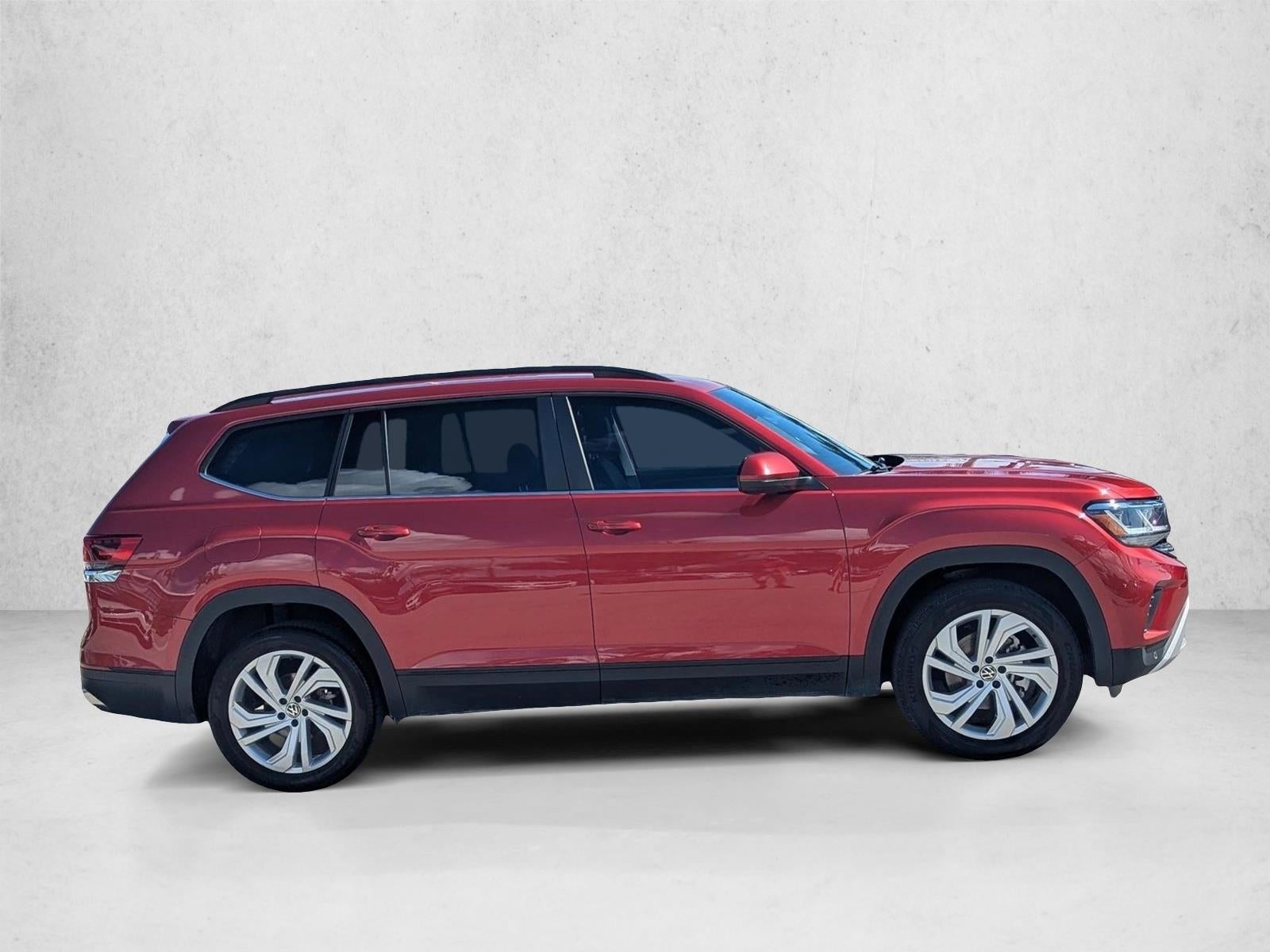 2022 Volkswagen Atlas 2.0T SE w/Technology FWD