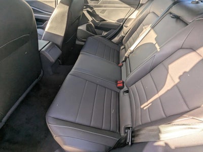 2023 Volkswagen Jetta SE Auto