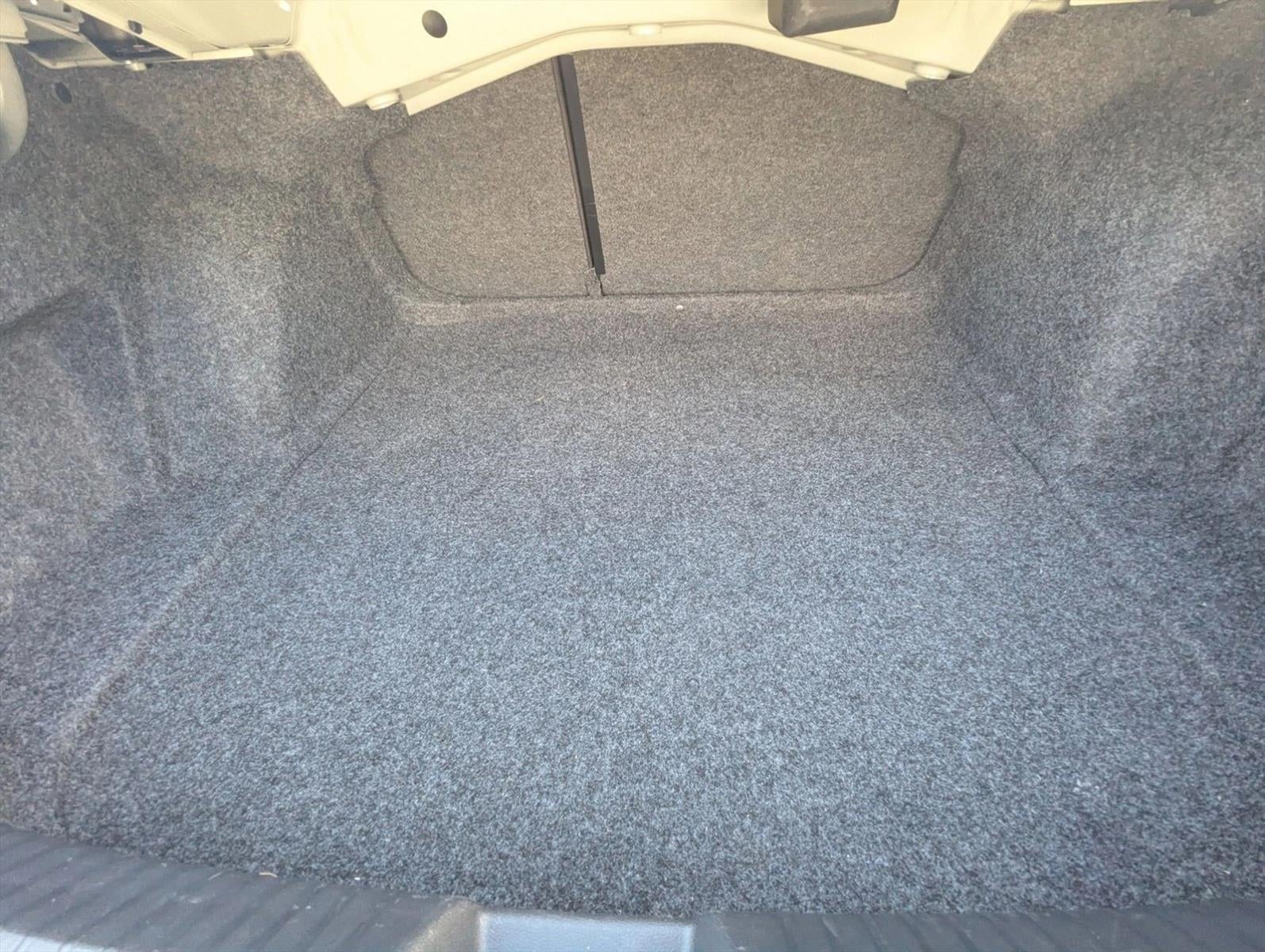 2023 Volkswagen Jetta SE Auto