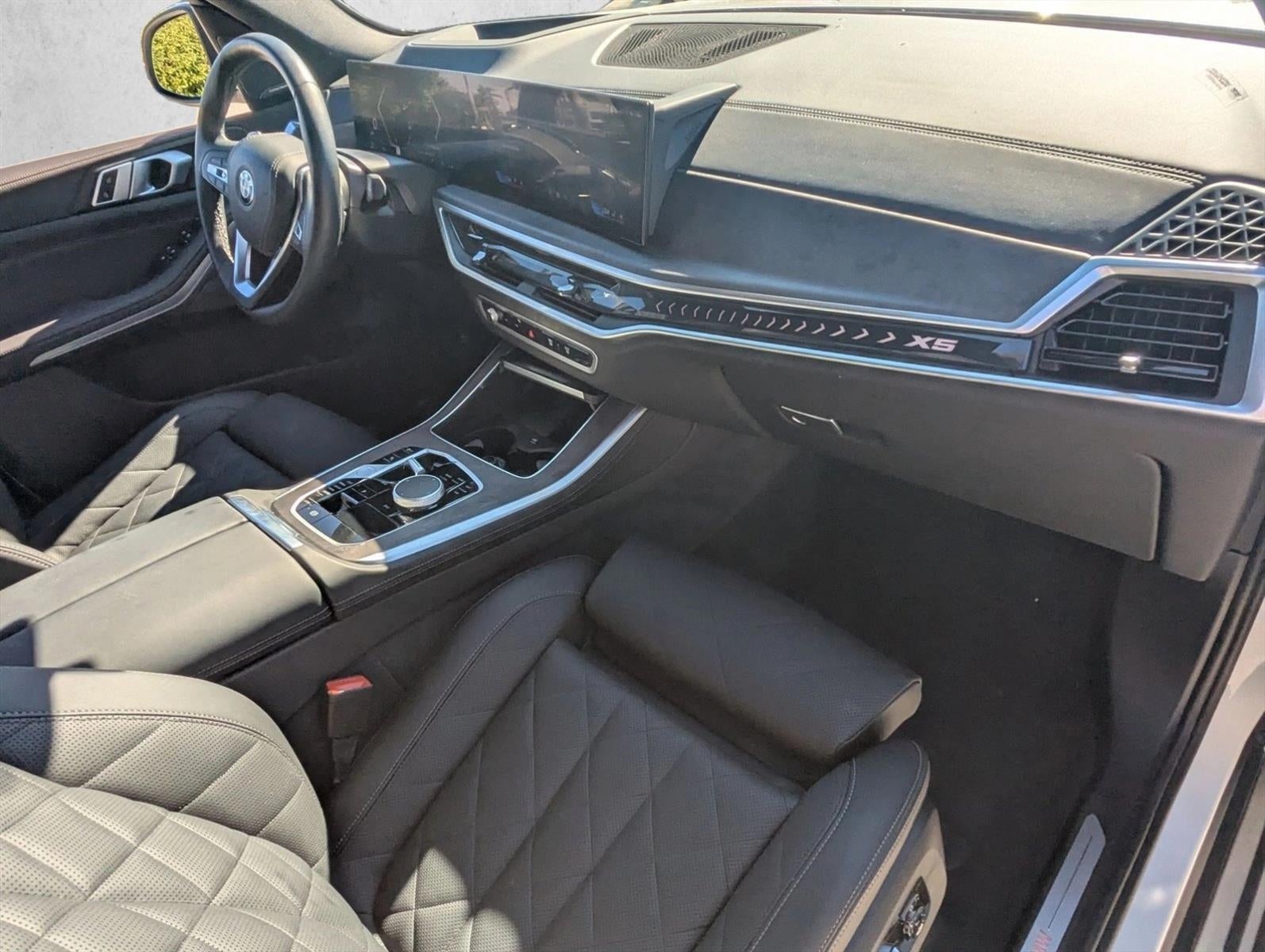 2025 BMW X5 sDrive40i Sports Activity Vehicle