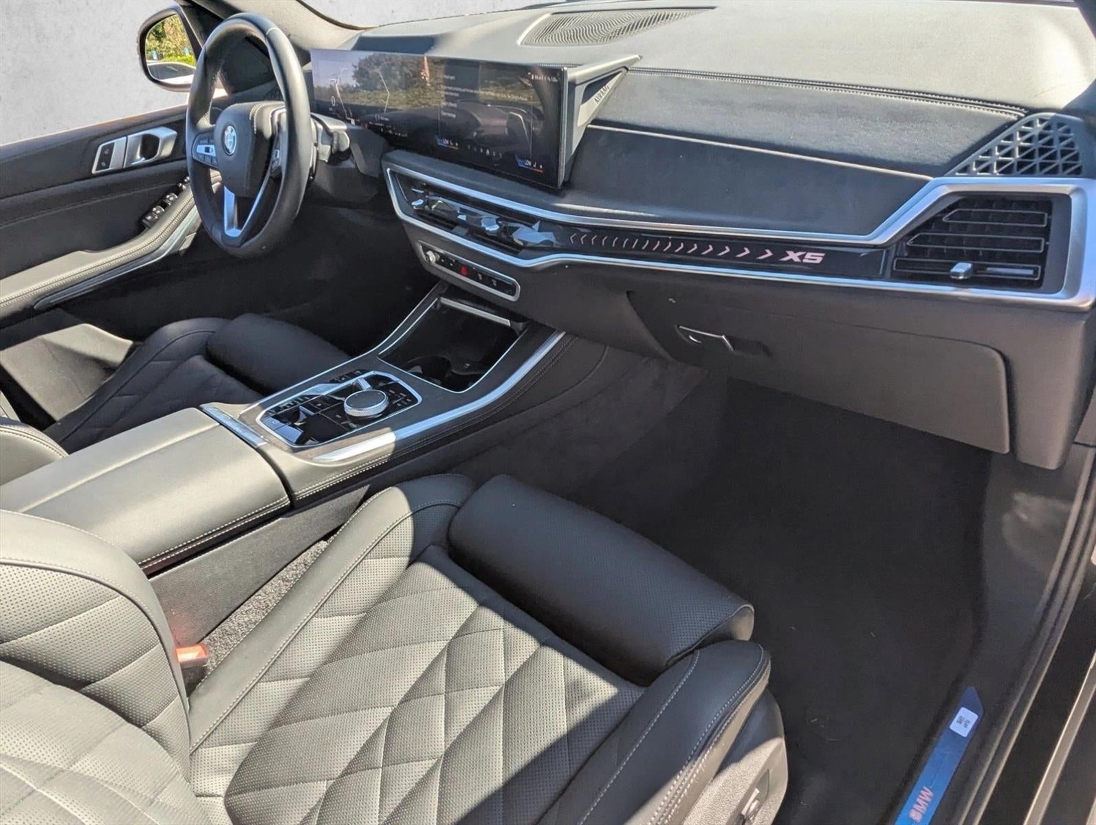 2025 BMW X5 sDrive40i Sports Activity Vehicle