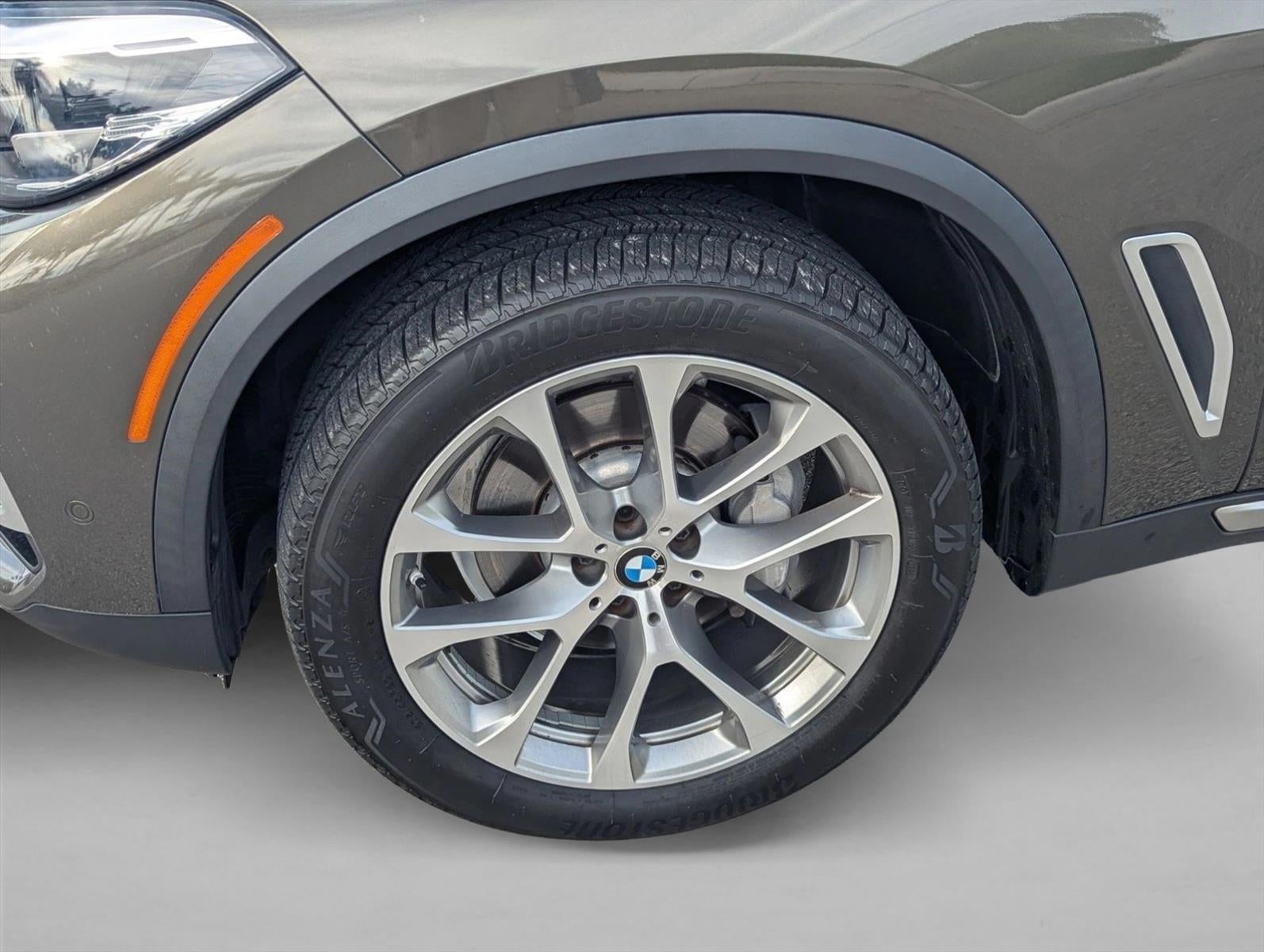 2023 BMW X5 sDrive40i Sports Activity Vehicle