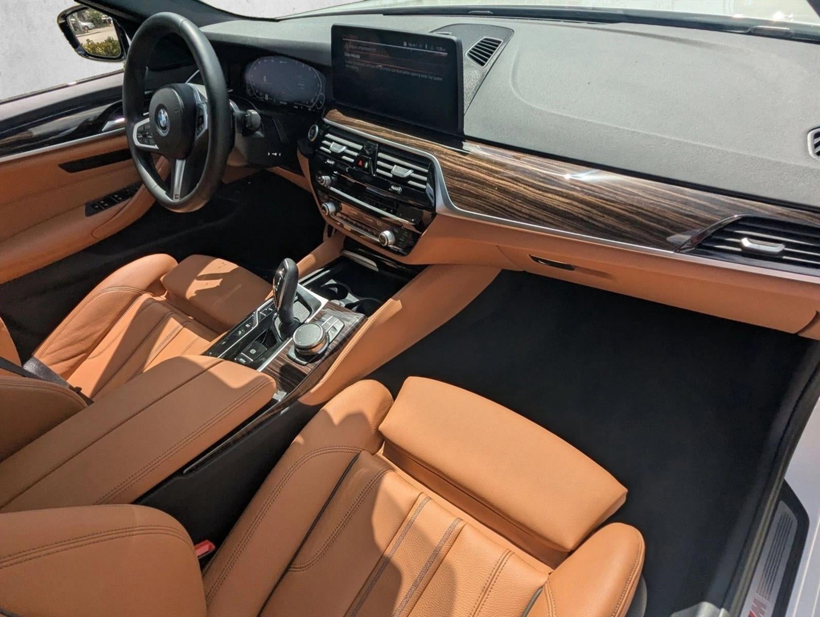 2023 BMW 530e Plug-In Hybrid