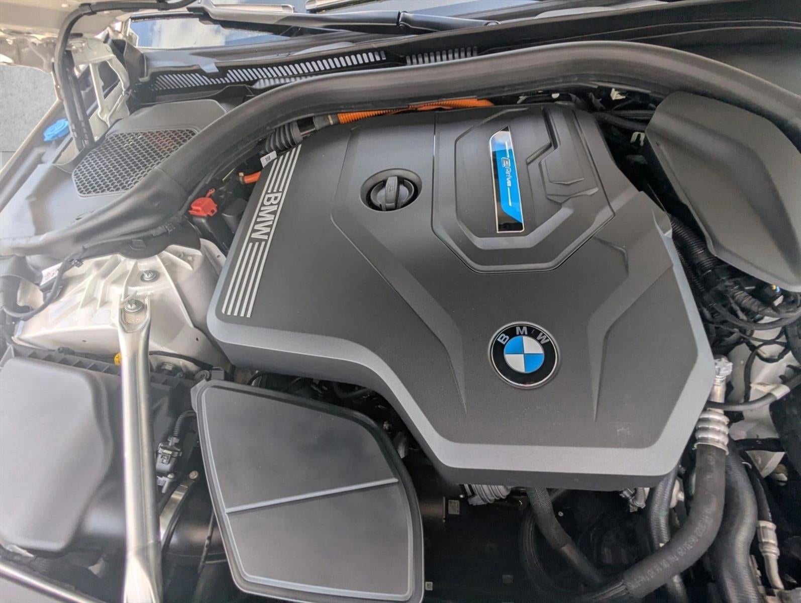 2023 BMW 530e Plug-In Hybrid