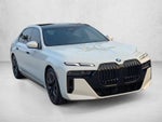 2025 BMW 740i Sedan