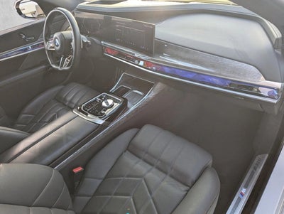 2023 BMW 760i xDrive Sedan