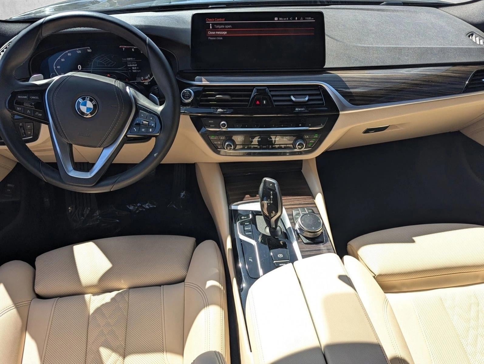 2023 BMW 540i Sedan