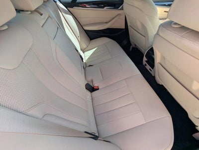 2023 BMW 540i Sedan