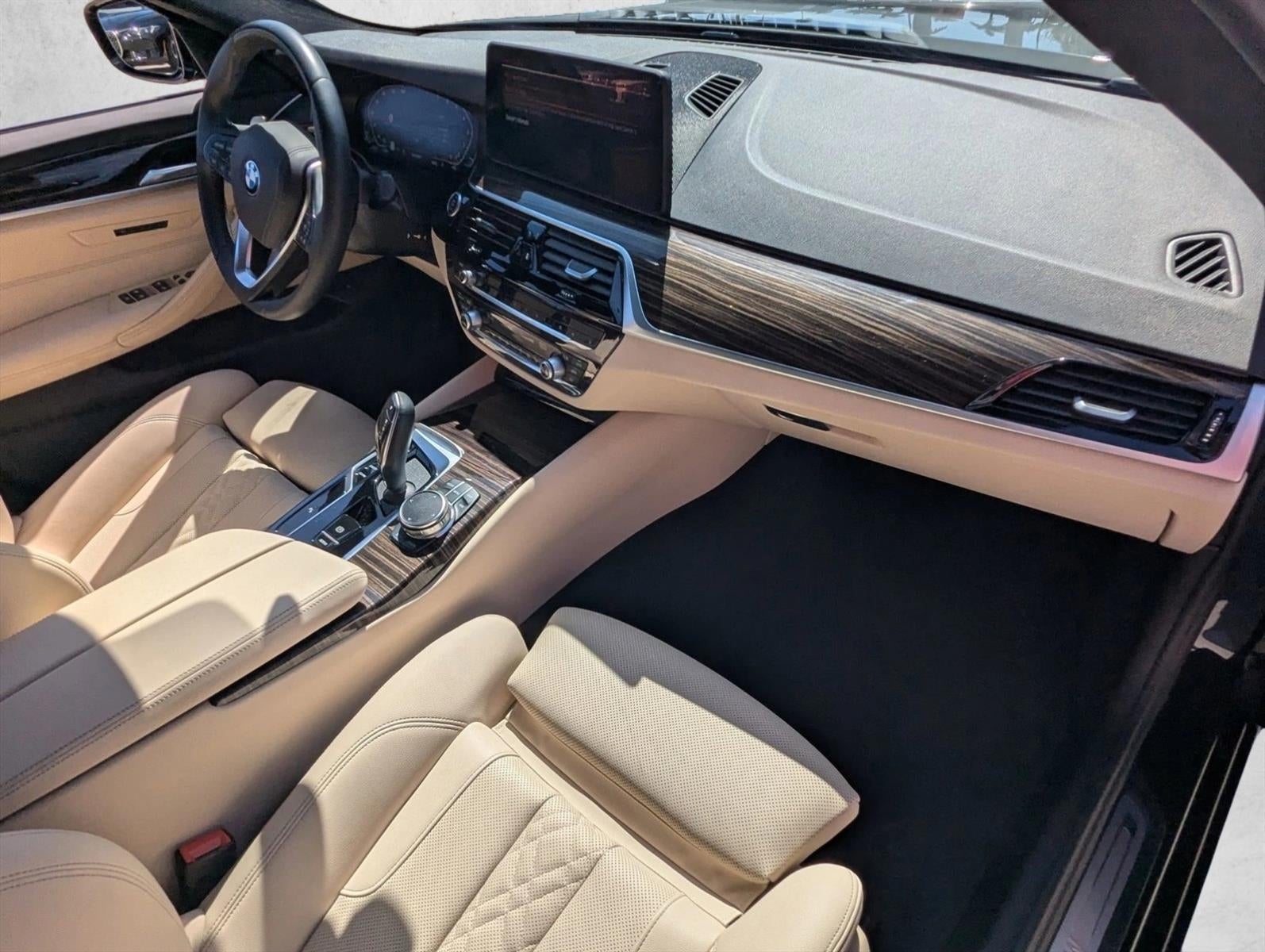 2023 BMW 540i Sedan