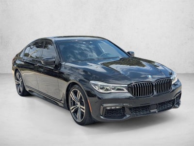 2019 BMW 750i Sedan