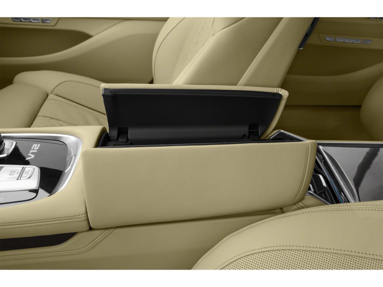 2019 BMW M760i xDrive Sedan