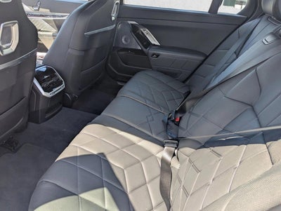 2023 BMW i7 xDrive60 Sedan
