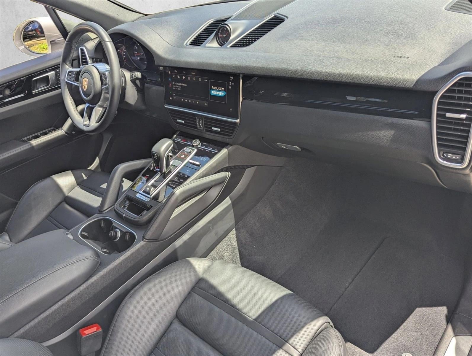 2023 Porsche Cayenne Platinum Edition AWD