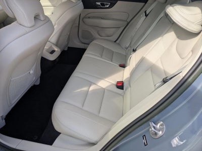 2022 Volvo V60 Cross Country T5 AWD