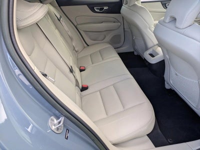 2022 Volvo V60 Cross Country T5 AWD