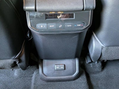 2022 Toyota Highlander XLE FWD (Natl)