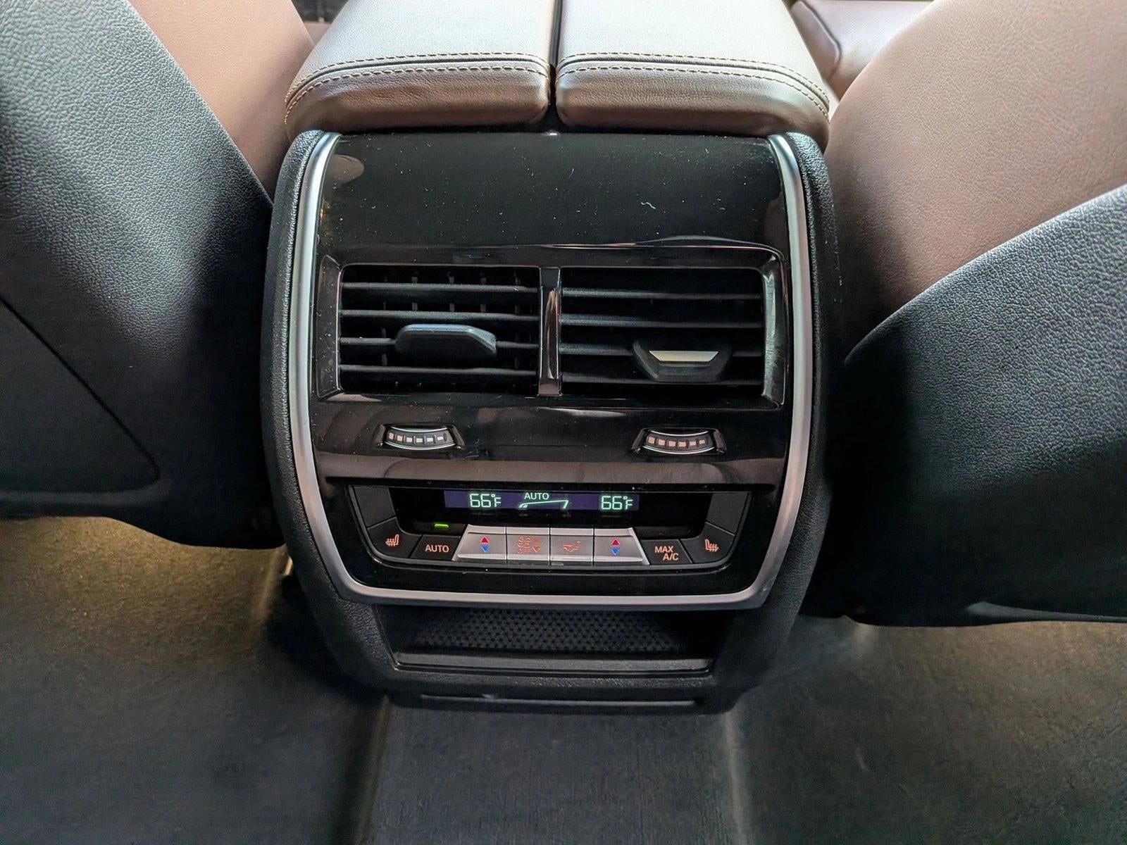 2024 BMW X7 xDrive40i Sports Activity Vehicle