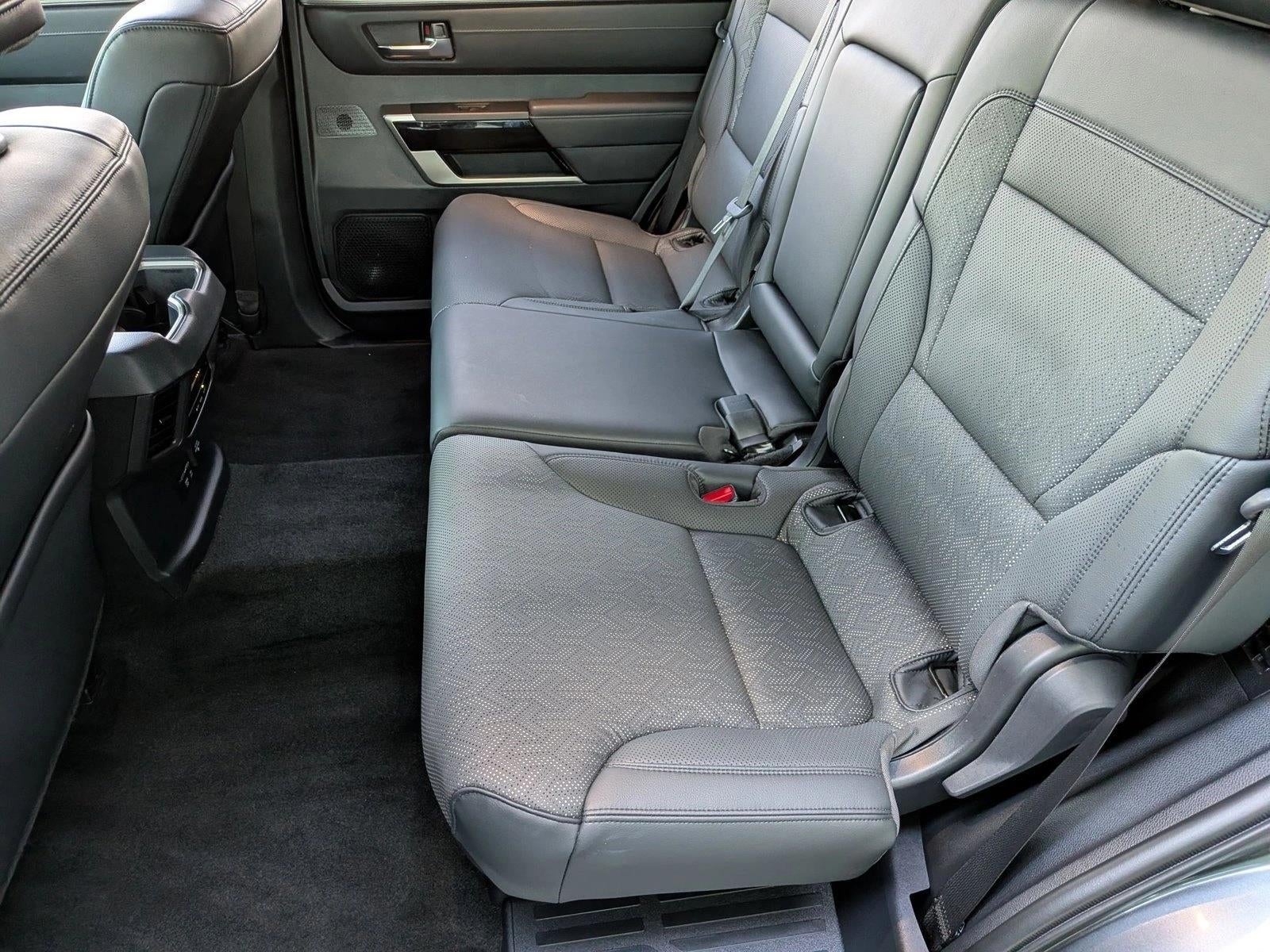 2023 Toyota Sequoia Limited 4WD (SE)