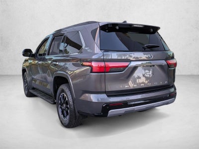 2023 Toyota Sequoia Limited 4WD (SE)