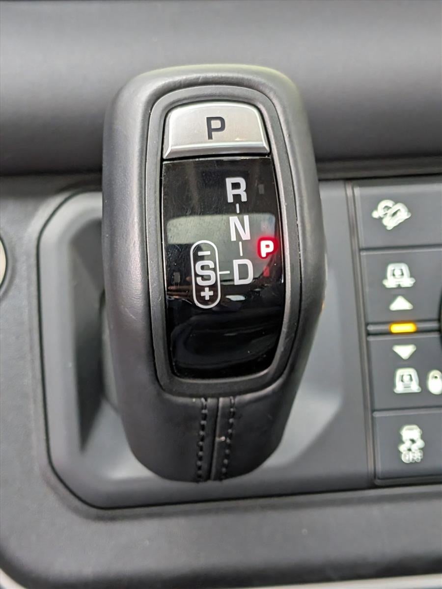 2024 Land Rover Defender 110 P300 S