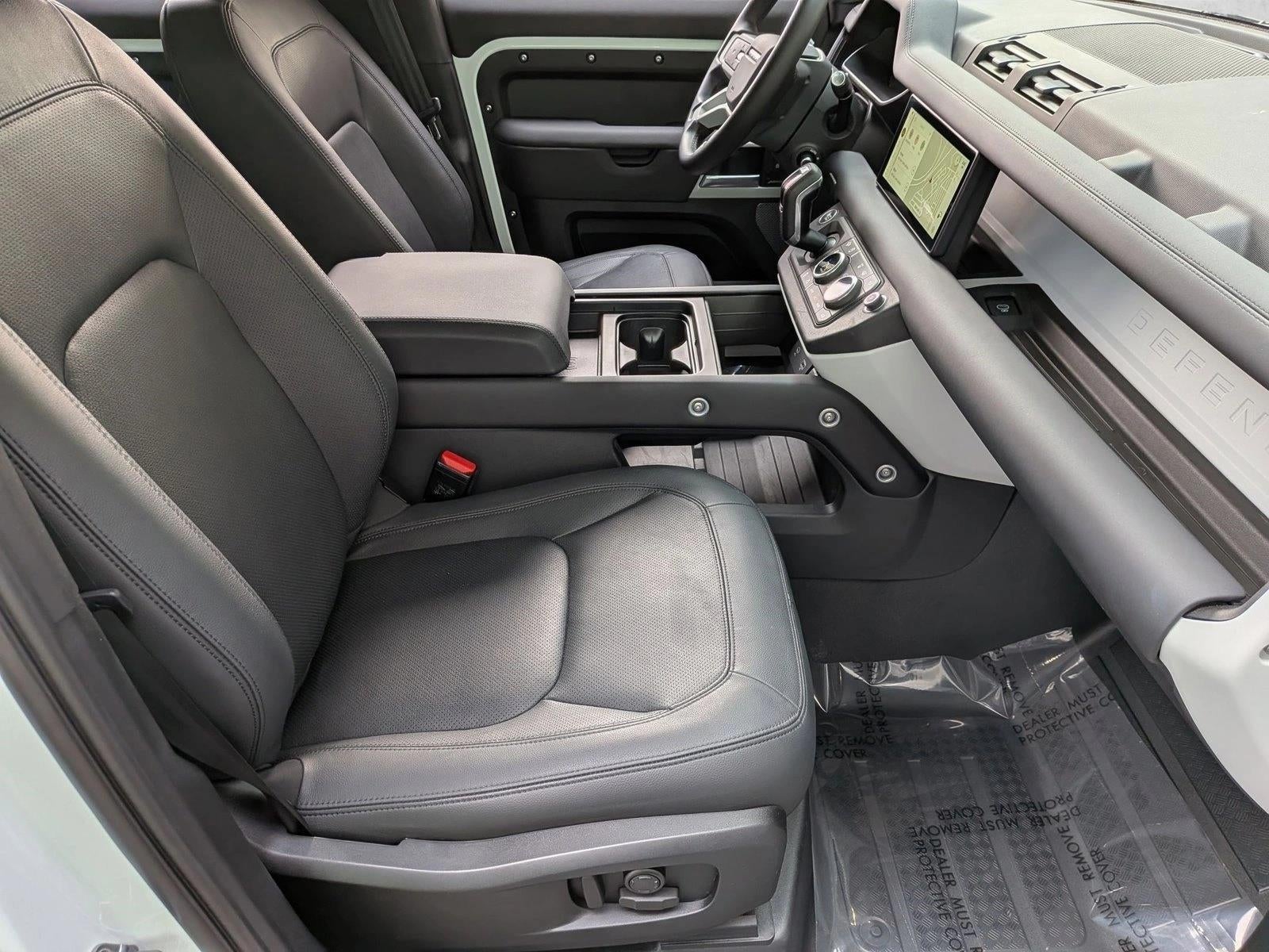 2024 Land Rover Defender 110 P300 S