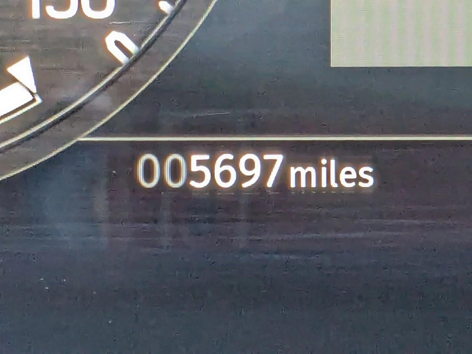 2023 Land Rover Defender 110 V8 AWD