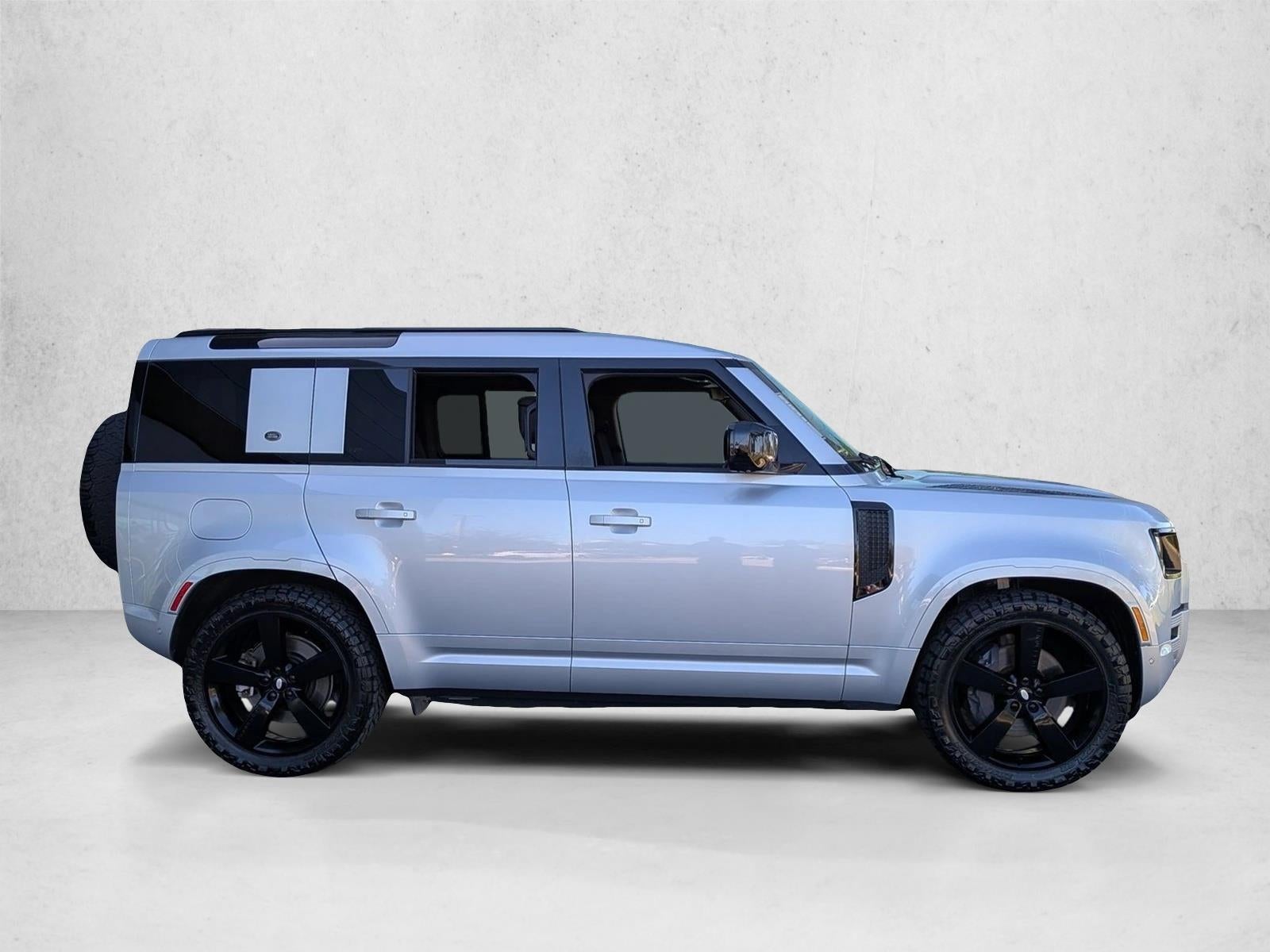 2022 Land Rover Defender 110 XS Edition AWD
