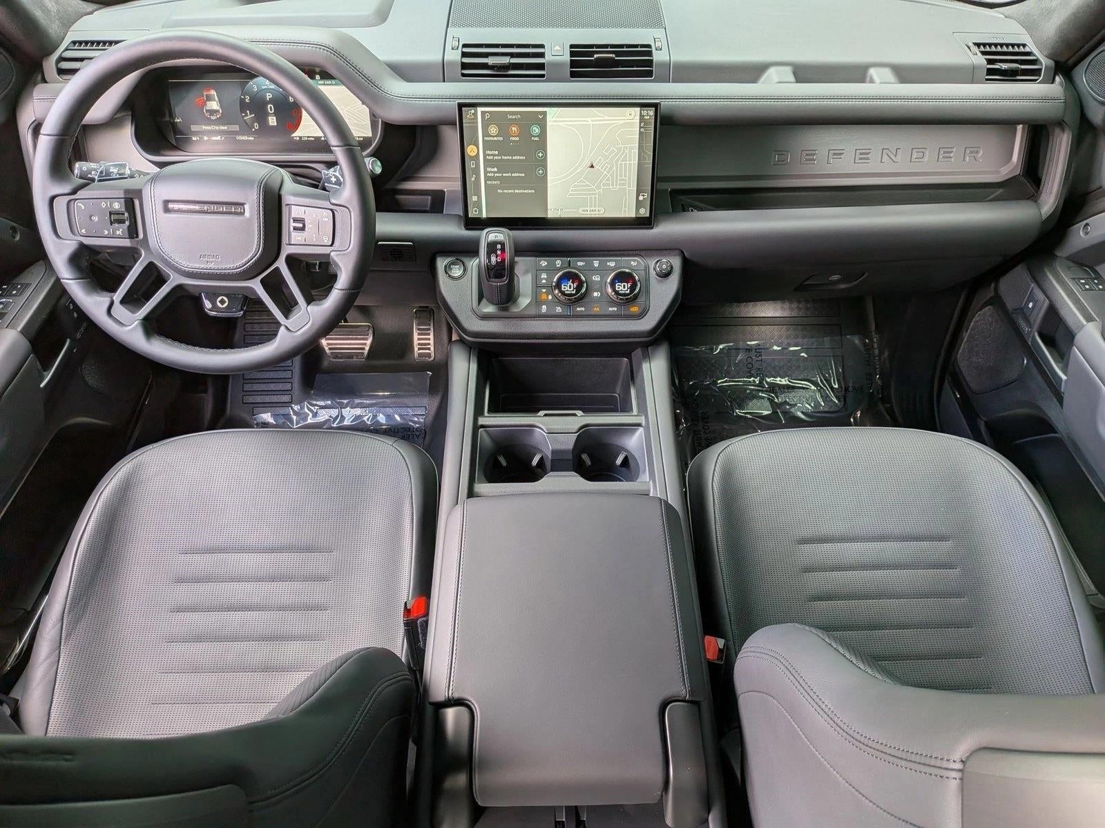 2025 Land Rover Defender 110 P635 OCTA