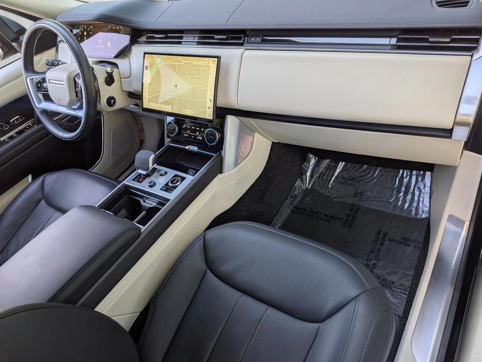 2023 Land Rover Range Rover P530 SE SWB