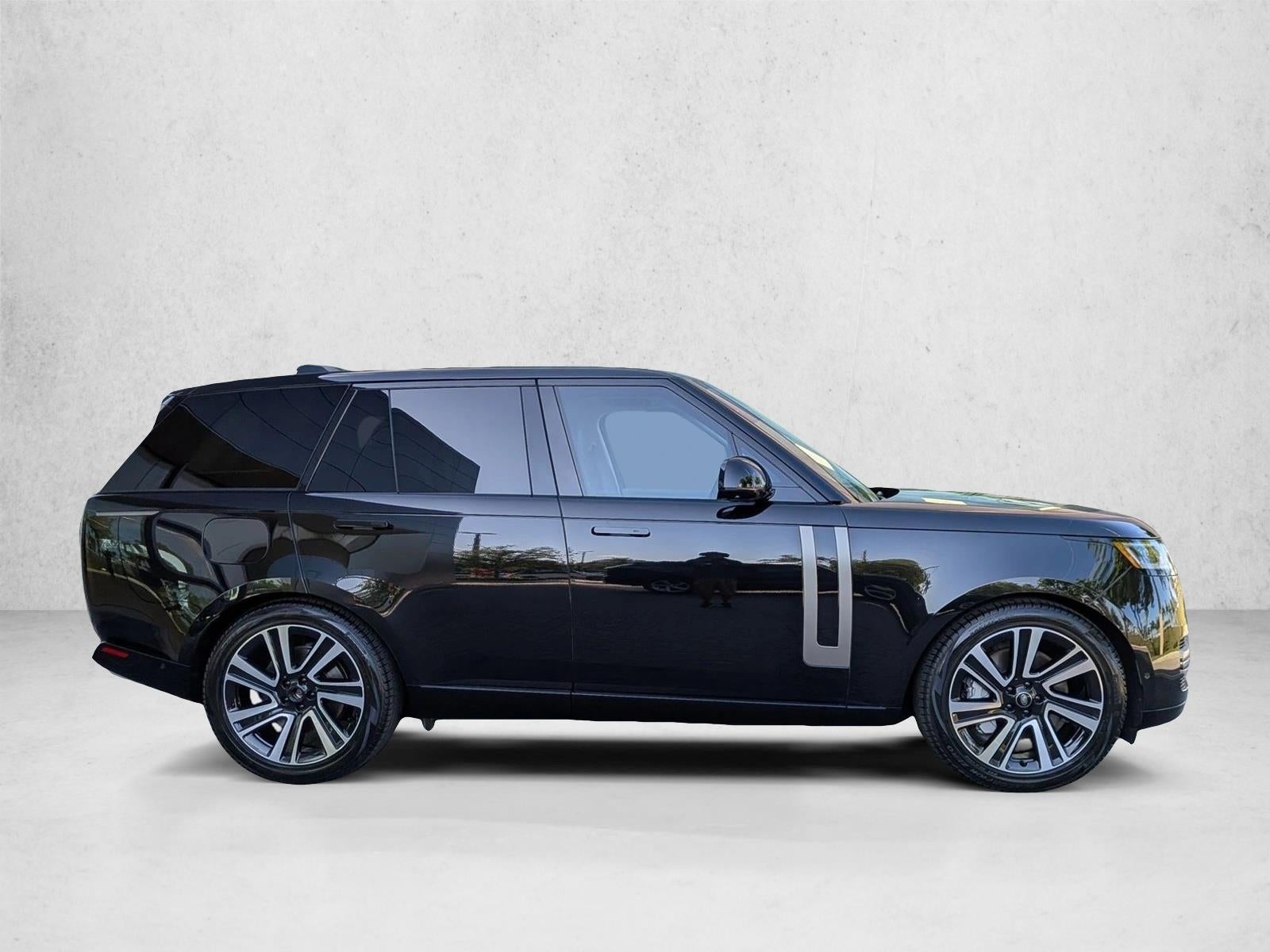 2023 Land Rover Range Rover P530 SE SWB