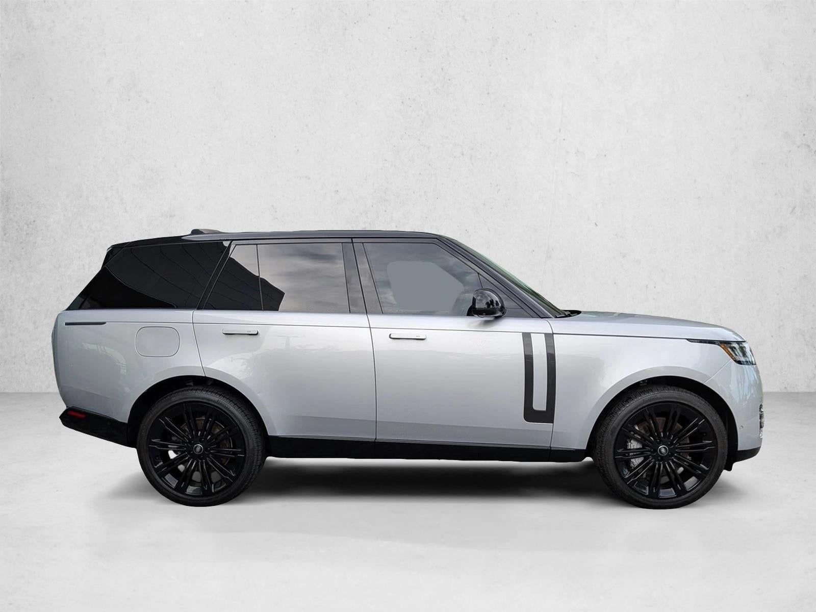 2025 Land Rover Range Rover P530 SE SWB