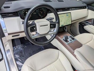 2023 Land Rover Range Rover P400 SE SWB