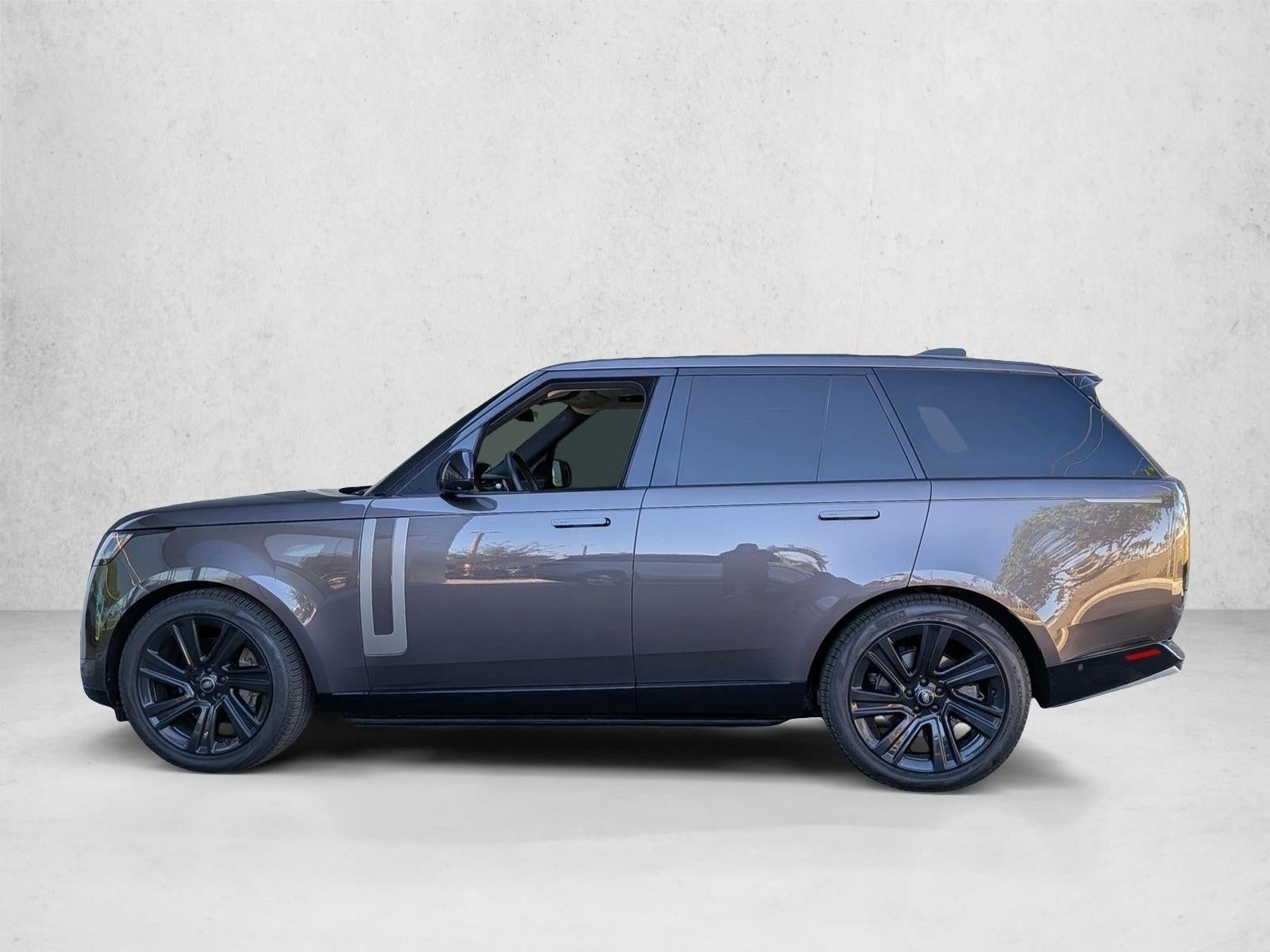 2022 Land Rover Range Rover P400 SE SWB