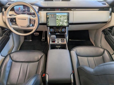 2023 Land Rover Range Rover P530 SE LWB 7 Seat