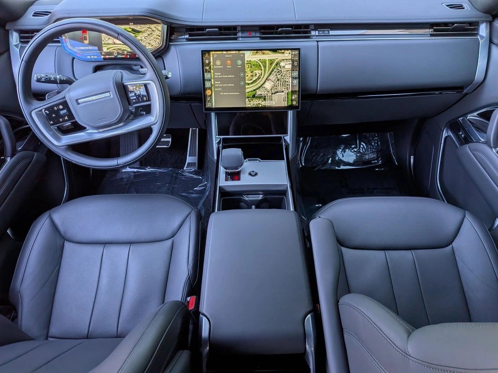 2025 Land Rover Range Rover P400 SE LWB 7 Seat