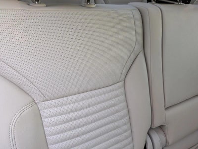 2025 Land Rover Discovery P360 Dynamic SE