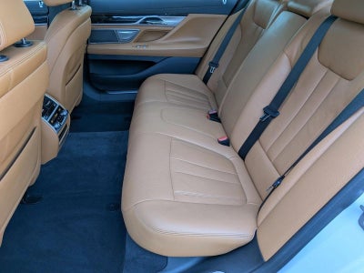 2019 BMW 740i Sedan