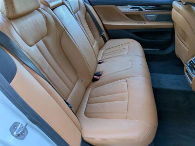 2019 BMW 740i Sedan