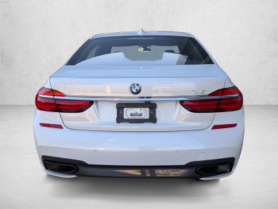 2019 BMW 740i Sedan