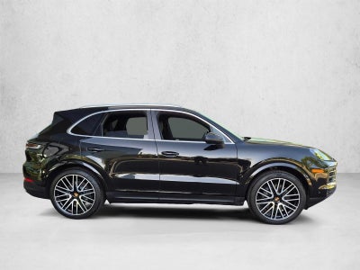 2025 Porsche Cayenne AWD