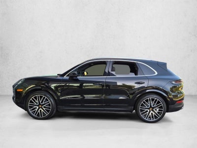 2025 Porsche Cayenne AWD