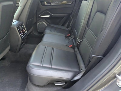 2021 Porsche Cayenne Turbo AWD